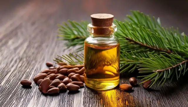 シダーウッドアトラス精油　10ml